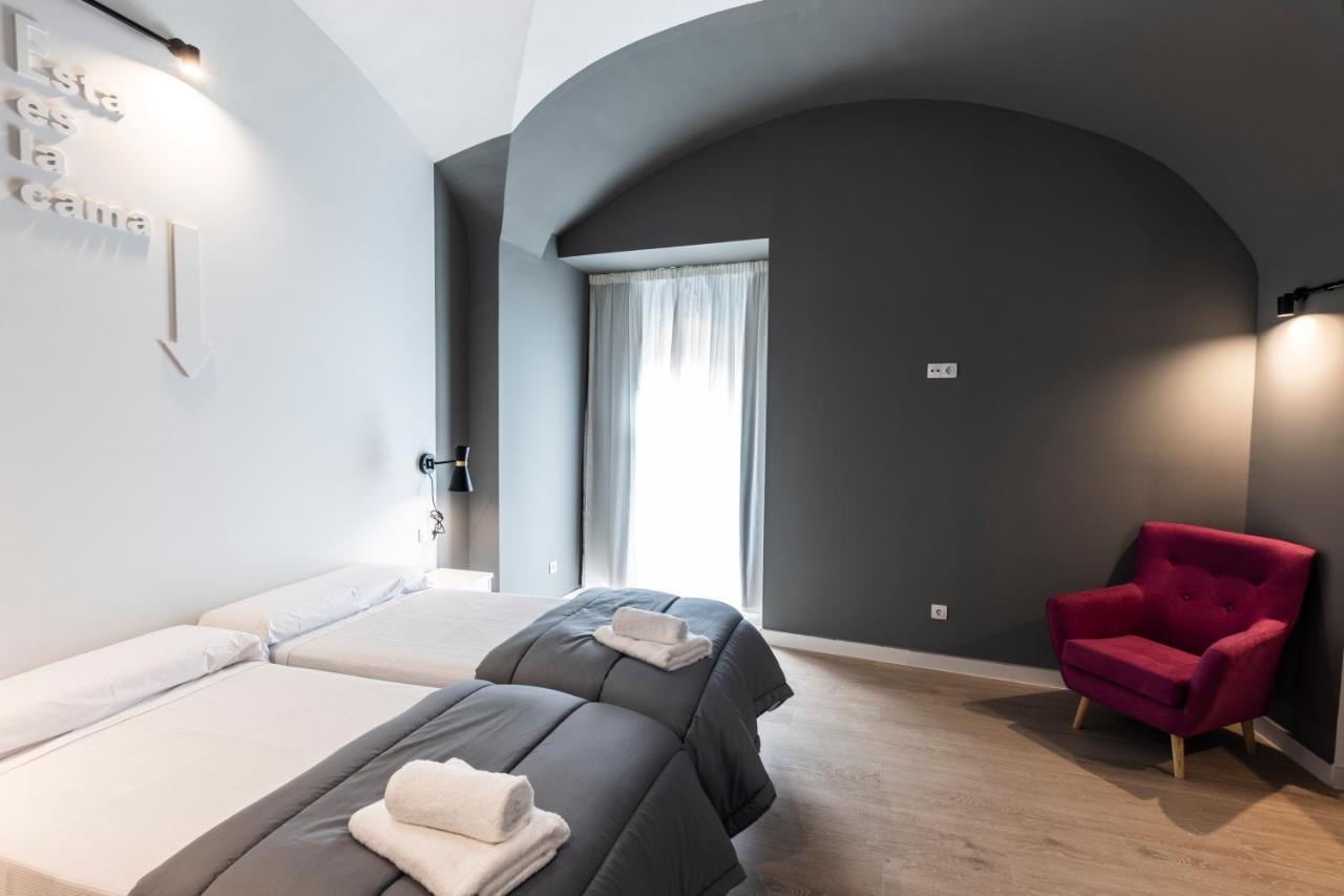 Apartamentos Turisticos De La Bernarda Caces 외부 사진