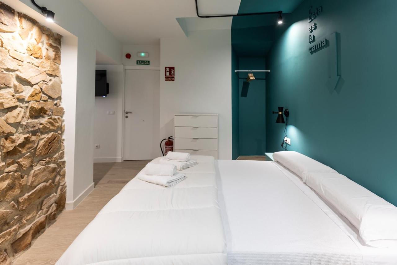 Apartamentos Turisticos De La Bernarda Caces 외부 사진