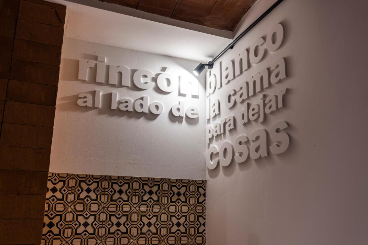 Apartamentos Turisticos De La Bernarda Caces 외부 사진