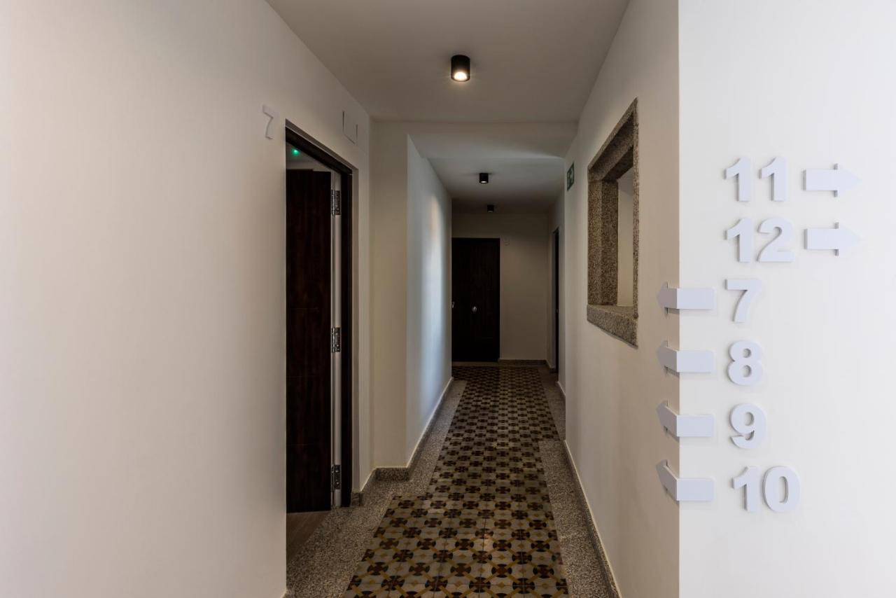 Apartamentos Turisticos De La Bernarda Caces 외부 사진